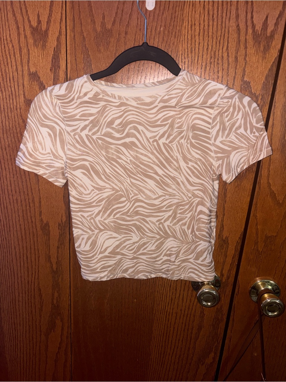 aerie Cream Zebra-Print Short Sleeve Crop Tee